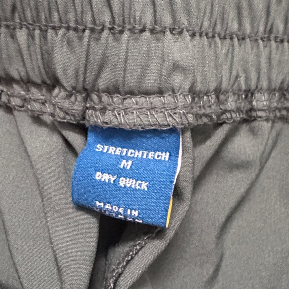 Old Navy Stretch Tech Cargo Pants M - Picture 4 of 5